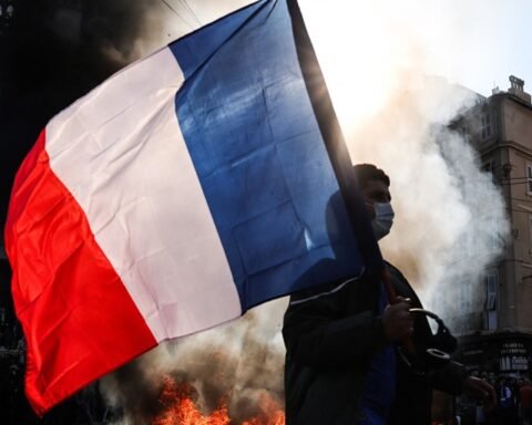 Widespread violence erupts in France as protests lead to clashes and arrests