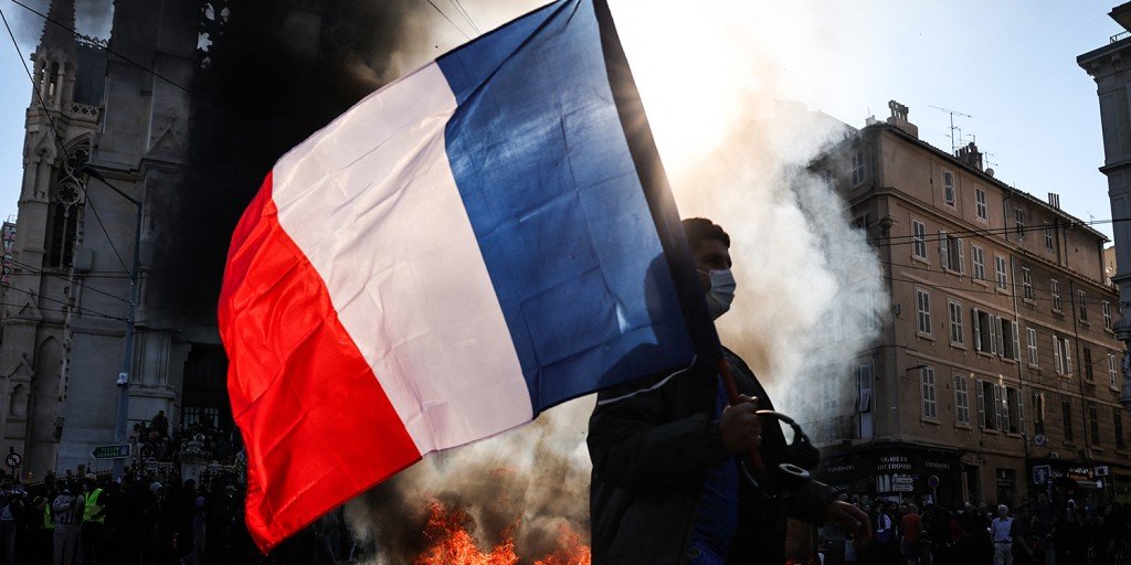 Widespread violence erupts in France as protests lead to clashes and arrests