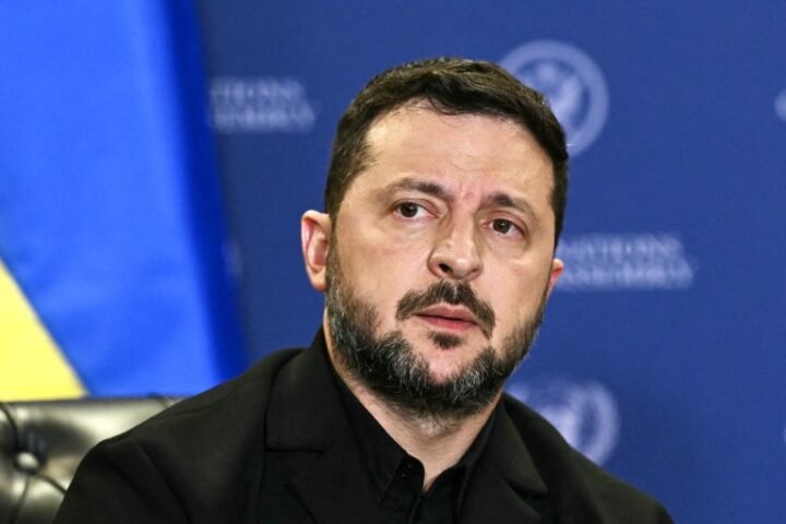 Zelenskyy claims Ukraine received no warning about missile strike on Kyiv from partners